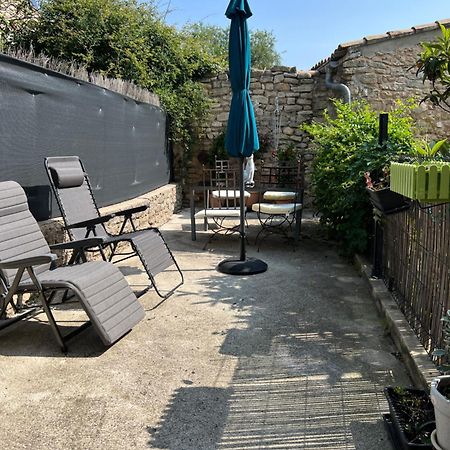 La Terrasse De Caromb Face Au Mont Ventoux Avec Clim Apartment Exterior photo